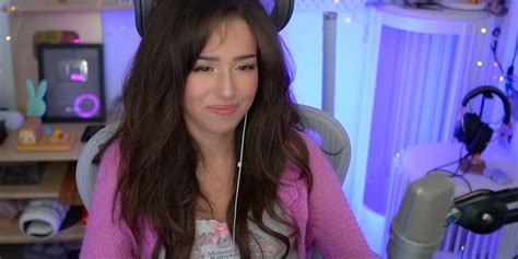 did pokimane leave twitch